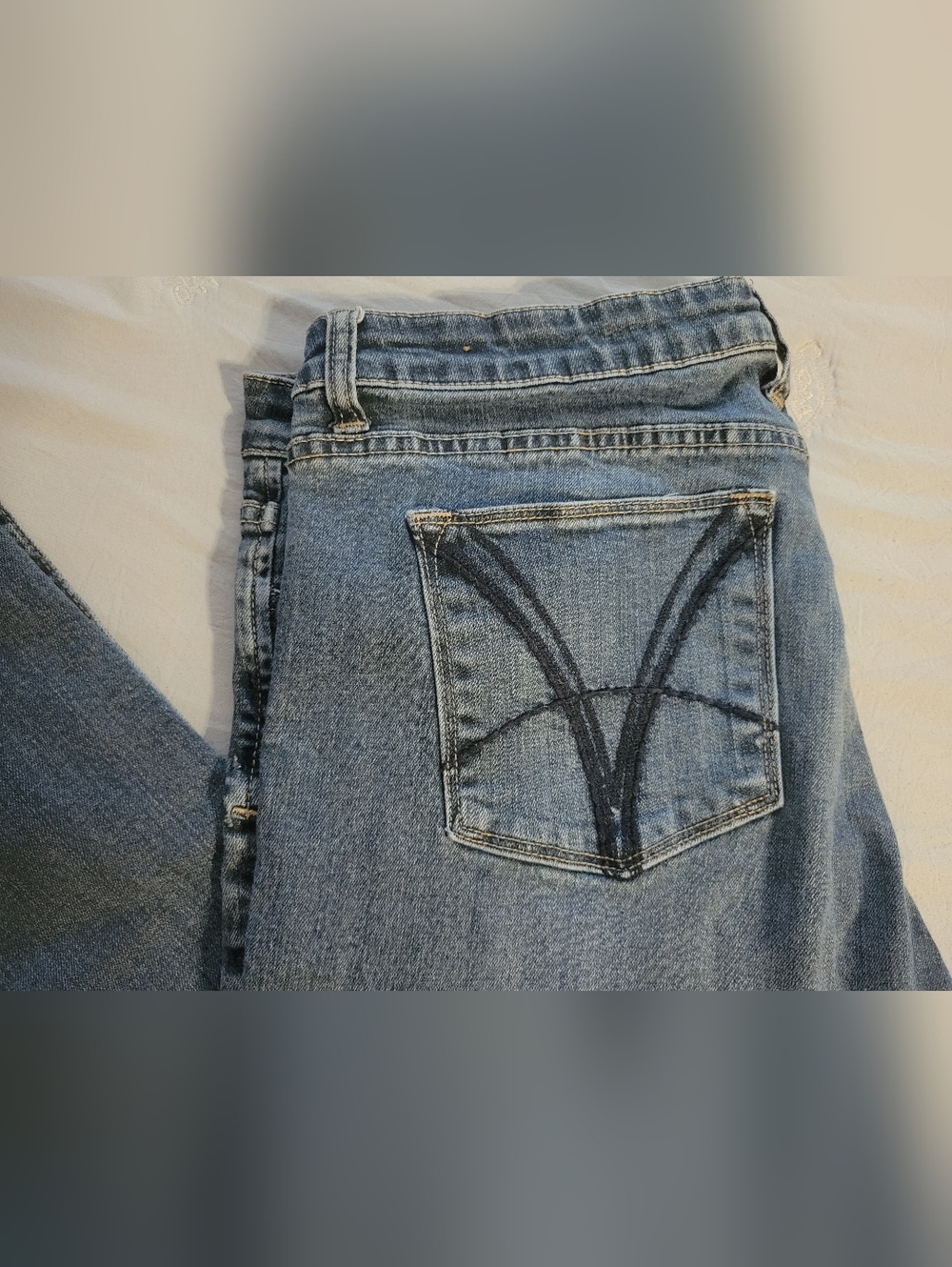 Kut From The Kloth Distressed Straight Leg Boyfriend Jeans, Size 16, Inseam 32" - Picture 3 of 13